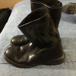 UGGS pull on black boots, leather lowers and suede uppers